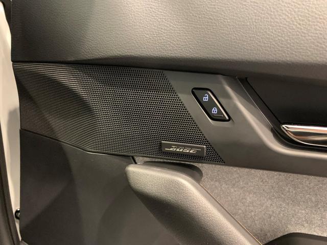 登録済み未使用 修復なし インダストリアルクラシックパッケージ スリートーン BOSE12スピーカー 安全装置 バックモニター 8.8インチディスプレー CarPlay/AndroidAuto(24枚目)