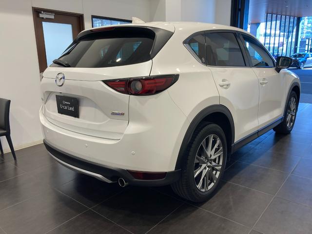 ＣＸ－５ ＸＤ　エクスクルーシブモード　６ＭＴ　２．２ＸＤ　エクスクルーシブモード　ナッパレザー　禁煙　純正ナビ　ＥＴＣ　ドラレコ　ＢＯＳＥスピーカー　Ｃｒｐｌａｙ／ＡｎｄｒｏｉｄＡｕｔｏ　シートヒーター／ベンチレーション　３６０°ビュー（6枚目）