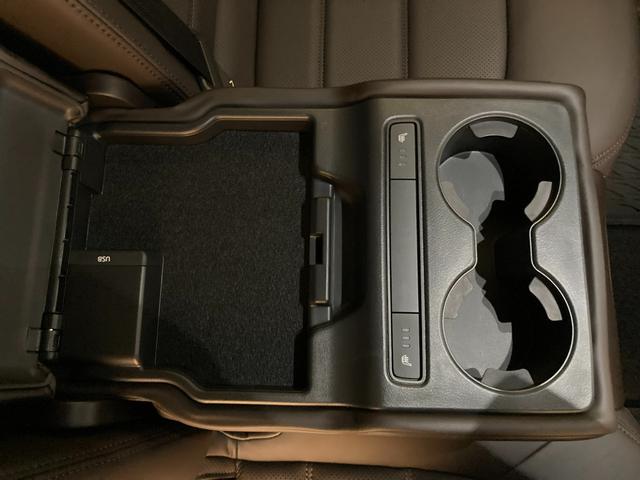 ＣＸ－５ ＸＤ　エクスクルーシブモード　６ＭＴ　２．２ＸＤ　エクスクルーシブモード　ナッパレザー　禁煙　純正ナビ　ＥＴＣ　ドラレコ　ＢＯＳＥスピーカー　Ｃｒｐｌａｙ／ＡｎｄｒｏｉｄＡｕｔｏ　シートヒーター／ベンチレーション　３６０°ビュー（37枚目）