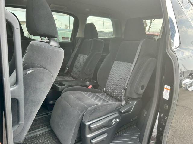 ヴェルファイア ２．５Ｚ　Ａエディション　アルパイン１０インチナビＴＶ、禁煙車、アルパインフリップダウンモニター、衝突安全ボディー、両側電動スライドドア、ビルドインＥＴＣ、電動パーキングブレーキ、スマートキー、Ｂｌｕｅｔｏｏｔｈ、バックカメラ（38枚目）