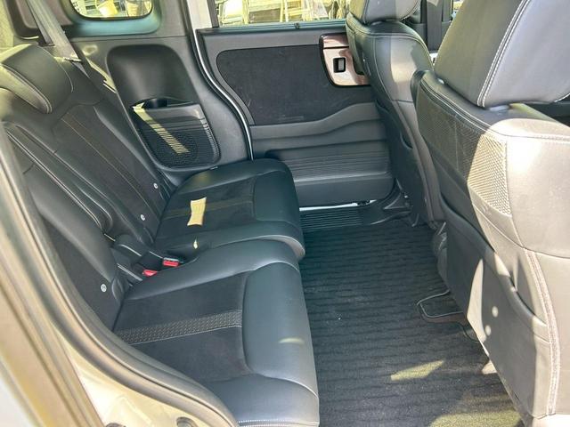 N-BOXカスタム G・Lターボホンダセンシング 両側電動スライドドア、ホンダセンシング、禁煙車、LEDヘッドライト、ビルドインETC、9インチナビ、バックカメラ、TV、Bluetooth、ドライブレコーダー、電動格納ミラー、クルーズコントロール(43枚目)