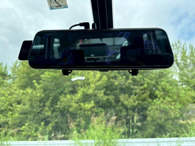 セレナ ハイウェイスターＧ　Ｓ－ハイブリッド　両側電動スライドドア、禁煙車、アルパインナビ、バックカメラ、ＴＶ、Ｂｌｕｅｔｏｏｔｈ、フリップダウンモニター、電動格納ミラー、シートカバー、ＥＴＣ、２列目サンシェード、テーブル、スマートキー（47枚目）