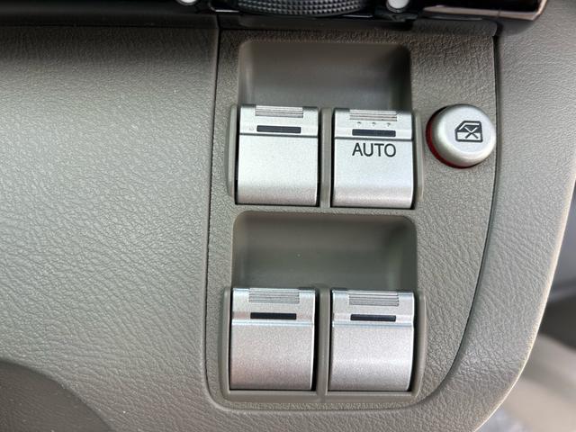 エディックス １７Ｘ　６人乗り、ＥＴＣ、ナビ、キーレス、ウィンカーミラーパワーウィンドウ、ベンチシート、（22枚目）