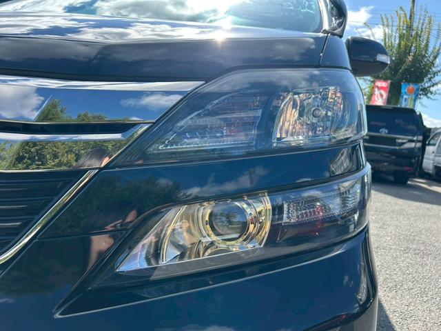 ヴェルファイア ２．４Ｚ　ゴールデンアイズ　両側電動スライドドア、パワーバックトランク、ナビ、ＴＶ、バックカメラ、Ｂｌｕｅｔｏｏｔｈ、フリップダウンモニター、ナノイー、オートライト、オットマン、スマートキー、ＥＴＣ、パワーウィンドウ（10枚目）