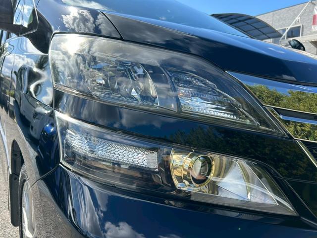 ヴェルファイア ２．４Ｚ　ゴールデンアイズ　両側電動スライドドア、パワーバックトランク、ナビ、ＴＶ、バックカメラ、Ｂｌｕｅｔｏｏｔｈ、フリップダウンモニター、ナノイー、オートライト、オットマン、スマートキー、ＥＴＣ、パワーウィンドウ（14枚目）