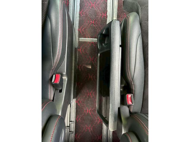 ヴェルファイア ２．４Ｚ　ゴールデンアイズ　両側電動スライドドア、パワーバックトランク、ナビ、ＴＶ、バックカメラ、Ｂｌｕｅｔｏｏｔｈ、フリップダウンモニター、ナノイー、オートライト、オットマン、スマートキー、ＥＴＣ、パワーウィンドウ（52枚目）