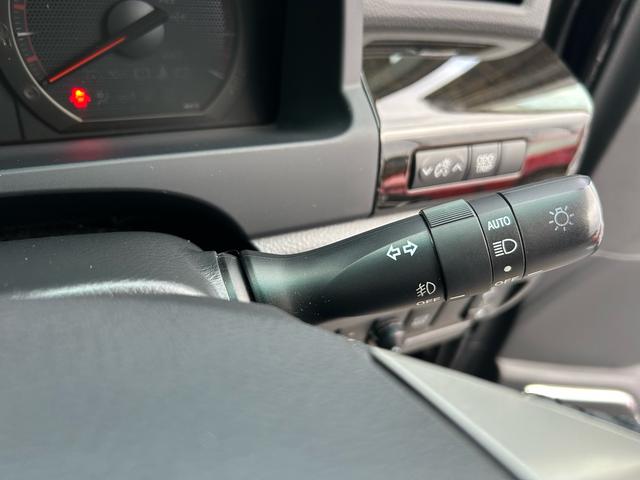 アルファード 240S タイプゴールド 両側電動スライドドア、パワーバックトランク、禁煙車、アルパイン9インチナビ、フルセグTV、Bluetooth、バックカメラ、ビルドインETC、オットマン、ハーフレザーシート、スマートキー、電動格納ミラ(35枚目)