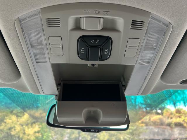 アルファード 240S タイプゴールド 両側電動スライドドア、パワーバックトランク、禁煙車、アルパイン9インチナビ、フルセグTV、Bluetooth、バックカメラ、ビルドインETC、オットマン、ハーフレザーシート、スマートキー、電動格納ミラ(48枚目)