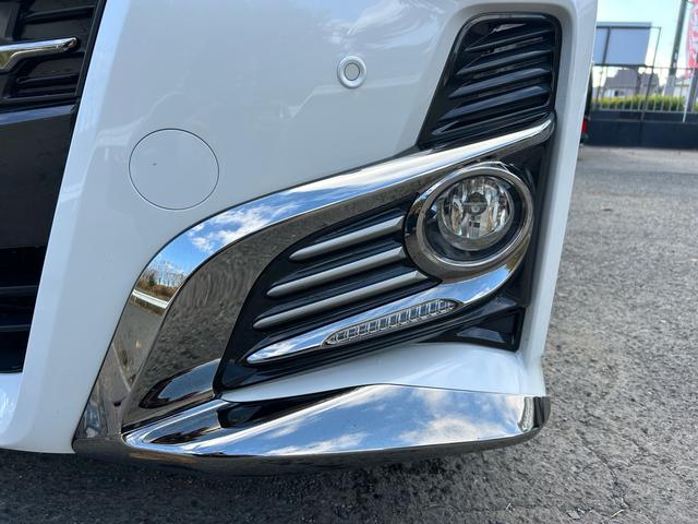 アルファード 2.5S Aパッケージ タイプブラック 両側電動スライドドア、パワーバックトランク、禁煙車、ナノイー、アルパイン10インチナビ、フルセグTV、バックカメラ、Bluetooth、ダブルサンルーフ、オットマン、オートライト、LEDヘッドライト(11枚目)