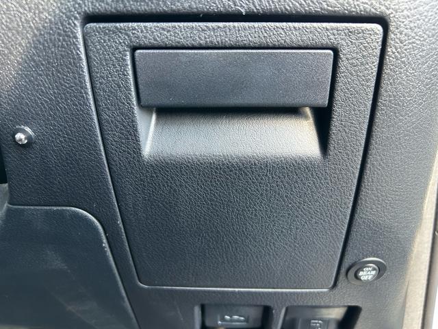 アルファード 2.5S Aパッケージ タイプブラック 両側電動スライドドア、パワーバックトランク、禁煙車、ナノイー、アルパイン10インチナビ、フルセグTV、バックカメラ、Bluetooth、ダブルサンルーフ、オットマン、オートライト、LEDヘッドライト(36枚目)