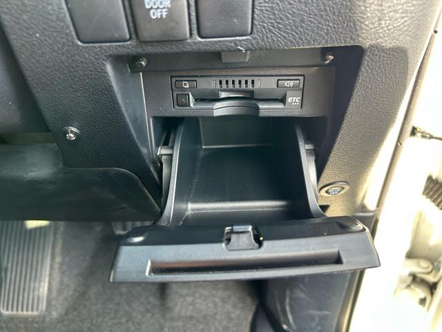 アルファード 2.5S Aパッケージ タイプブラック 両側電動スライドドア、パワーバックトランク、禁煙車、ナノイー、アルパイン10インチナビ、フルセグTV、バックカメラ、Bluetooth、ダブルサンルーフ、オットマン、オートライト、LEDヘッドライト(37枚目)