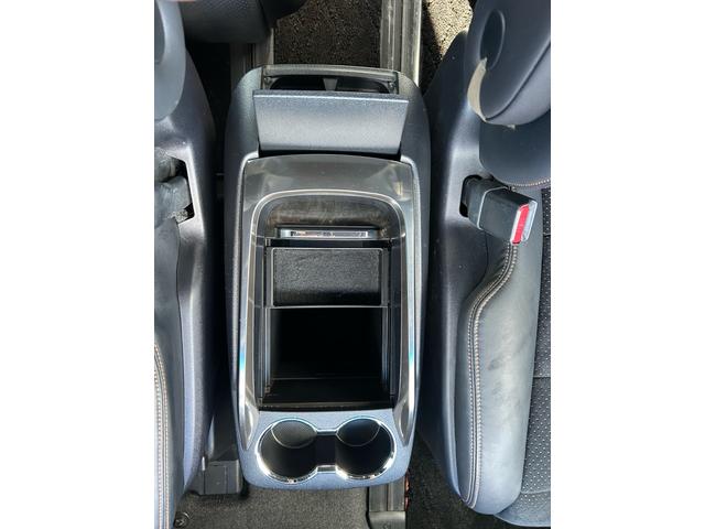 アルファード 2.5S Aパッケージ タイプブラック 両側電動スライドドア、パワーバックトランク、禁煙車、ナノイー、アルパイン10インチナビ、フルセグTV、バックカメラ、Bluetooth、ダブルサンルーフ、オットマン、オートライト、LEDヘッドライト(48枚目)