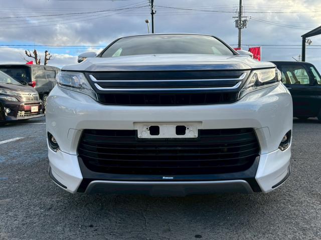 ハリアー プレミアム　アルパイン９インチナビ、アルパインフリップダウンモニター、禁煙車、パワーバックトランク、クルーズコントロール、フルモデリスタエアロ、Ｂｌｕｅｔｏｏｔｈ、地デジＴＶ、前後ドラレコ、電動格納ミラー（10枚目）