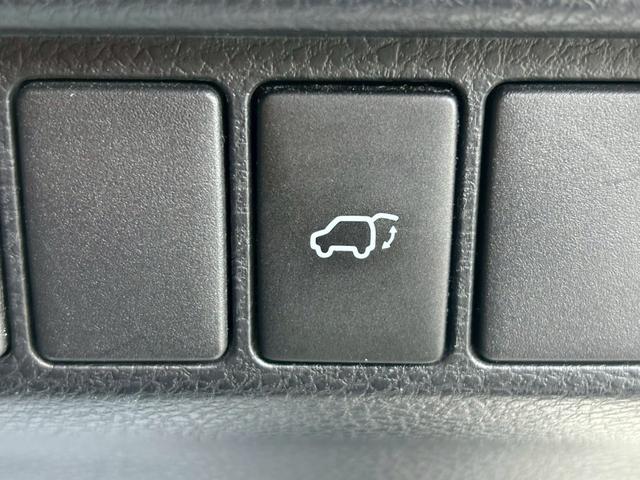 ハリアー プレミアム　アルパイン９インチナビ、アルパインフリップダウンモニター、禁煙車、パワーバックトランク、クルーズコントロール、フルモデリスタエアロ、Ｂｌｕｅｔｏｏｔｈ、地デジＴＶ、前後ドラレコ、電動格納ミラー（32枚目）