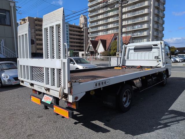 キャンター 　積載車　強化ボディ　ウインチ　ＥＴＣ　キーレス　サイドマーカー　オートエアコン　ＨＩＤ　運転席アームレスト　両電格ミラー（8枚目）