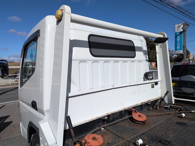 キャンター 　積載車　強化ボディ　ウインチ　ＥＴＣ　キーレス　サイドマーカー　オートエアコン　ＨＩＤ　運転席アームレスト　両電格ミラー（18枚目）