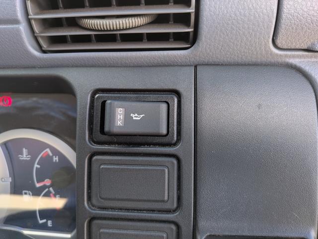 キャンター 　積載車　強化ボディ　ウインチ　ＥＴＣ　キーレス　サイドマーカー　オートエアコン　ＨＩＤ　運転席アームレスト　両電格ミラー（39枚目）