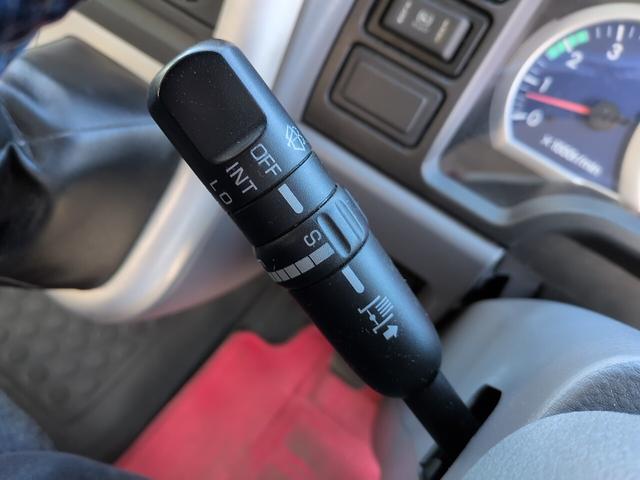 キャンター 　積載車　強化ボディ　ウインチ　ＥＴＣ　キーレス　サイドマーカー　オートエアコン　ＨＩＤ　運転席アームレスト　両電格ミラー（43枚目）