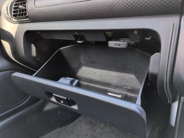 �O���[�u�{�b�N�X