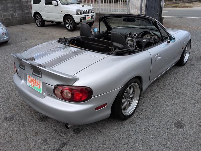 �I�[�v����