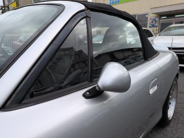 ���h�A�~���[