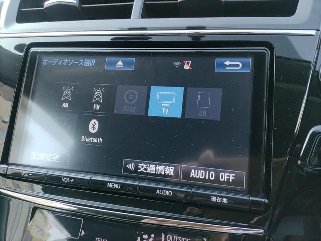 プリウスアルファ Sツーリングセレクション・GRスポーツ ナビ フルセグTV Bluetoothオーディオ Bカメラ ドライブレコーダー ETC GR専用ハーフレザーシート 純正アルミ ステアリングリモコン オートライト プライバシーガラス Wエアバッグ(4枚目)