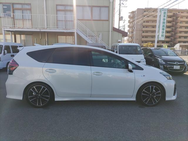 プリウスアルファ Sツーリングセレクション・GRスポーツ ナビ フルセグTV Bluetoothオーディオ Bカメラ ドライブレコーダー ETC GR専用ハーフレザーシート 純正アルミ ステアリングリモコン オートライト プライバシーガラス Wエアバッグ(12枚目)