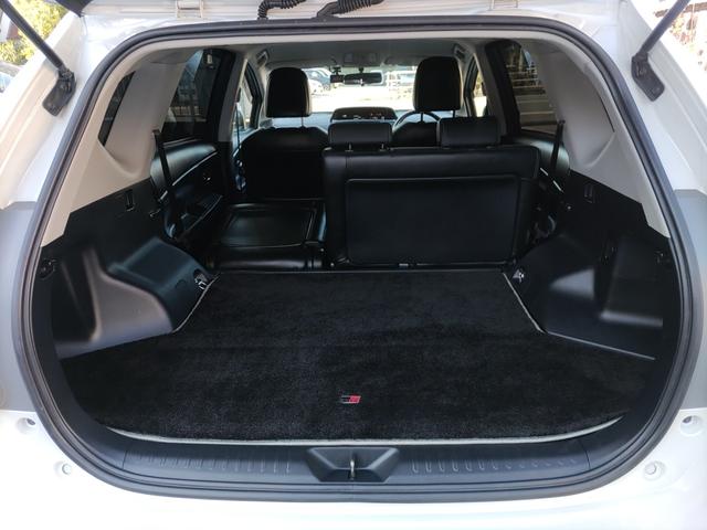 プリウスアルファ Sツーリングセレクション・GRスポーツ ナビ フルセグTV Bluetoothオーディオ Bカメラ ドライブレコーダー ETC GR専用ハーフレザーシート 純正アルミ ステアリングリモコン オートライト プライバシーガラス Wエアバッグ(22枚目)