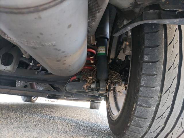 プリウスアルファ Sツーリングセレクション・GRスポーツ ナビ フルセグTV Bluetoothオーディオ Bカメラ ドライブレコーダー ETC GR専用ハーフレザーシート 純正アルミ ステアリングリモコン オートライト プライバシーガラス Wエアバッグ(68枚目)