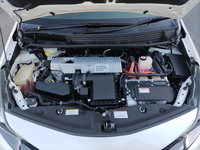 プリウスアルファ Sツーリングセレクション・GRスポーツ ナビ フルセグTV Bluetoothオーディオ Bカメラ ドライブレコーダー ETC GR専用ハーフレザーシート 純正アルミ ステアリングリモコン オートライト プライバシーガラス Wエアバッグ(72枚目)