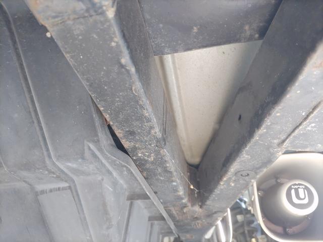 サンバーバン ディアス キーレス CDオーディオ ヘッドライトレベライザー プライバシーガラス オーバーヘッドコンソール Wエアバッグ ABS(11枚目)