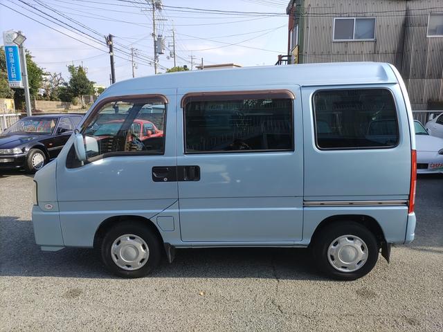 サンバーバン ディアス キーレス CDオーディオ ヘッドライトレベライザー プライバシーガラス オーバーヘッドコンソール Wエアバッグ ABS(19枚目)