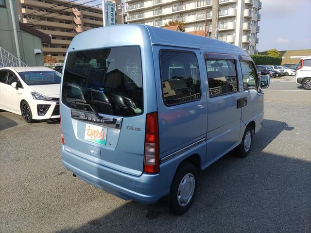 サンバーバン ディアス キーレス CDオーディオ ヘッドライトレベライザー プライバシーガラス オーバーヘッドコンソール Wエアバッグ ABS(20枚目)