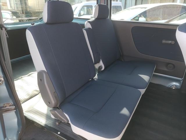 サンバーバン ディアス キーレス CDオーディオ ヘッドライトレベライザー プライバシーガラス オーバーヘッドコンソール Wエアバッグ ABS(32枚目)