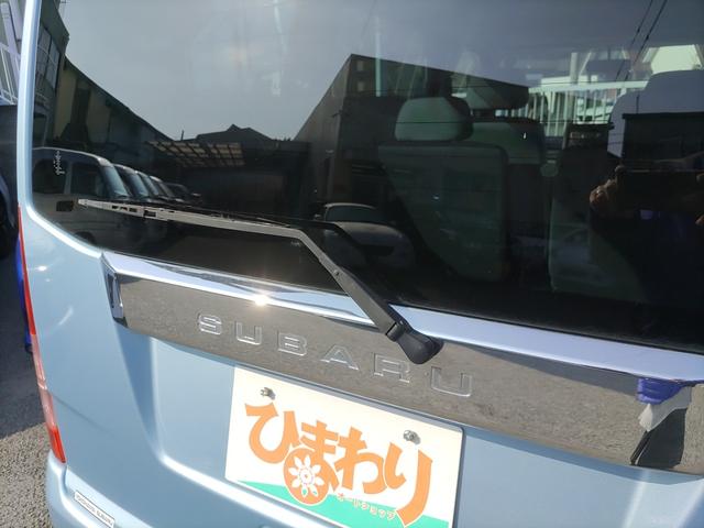 サンバーバン ディアス キーレス CDオーディオ ヘッドライトレベライザー プライバシーガラス オーバーヘッドコンソール Wエアバッグ ABS(61枚目)