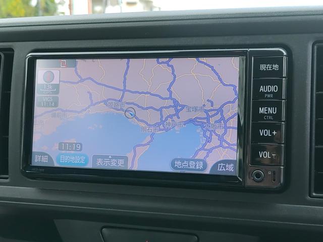 パッソ X LパッケージS トヨタセーフティセンス ナビ TV Bluetoothオーディオ Bカメラ ETC スマートキー プッシュスタート プライバシーガラス オートエアコン Wエアバッグ ABS(3枚目)