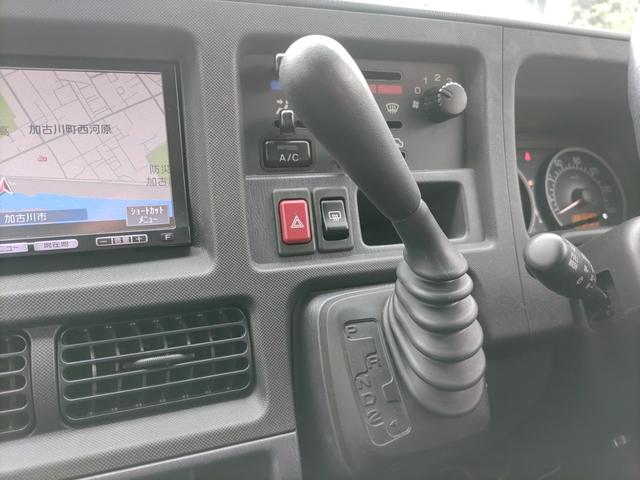 サンバーバン ディアス スーパーチャージャー 4WD オートマチック車 Bカメラ ドラレコ ETC 社外レーダー 社外アルミ キーレス Rヒーター オーバーヘッドコンソール プライバシーガラス Wエアバッグ ABS(3枚目)