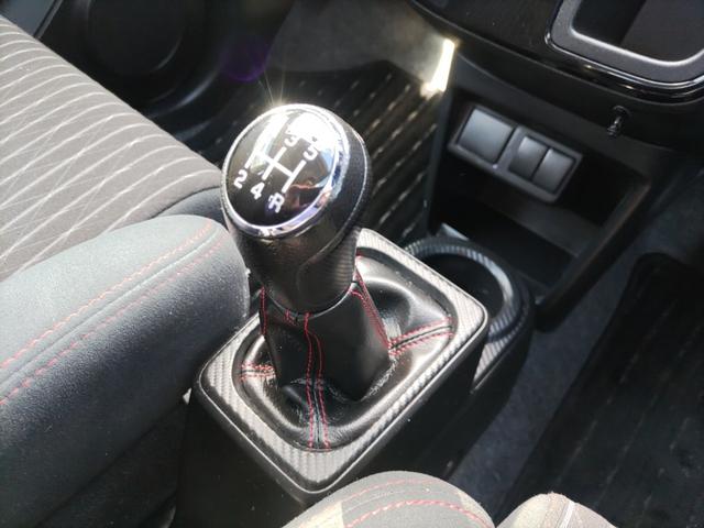 アルトワークス ベースグレード 4WD ターボ 5MT Bluetoothオーディオ Bカメラ ドラレコ ワークス専用レカロシート スマートキー プッシュスタート 純正アルミ オートエアコン オートライト Wエアバッグ ABS(3枚目)