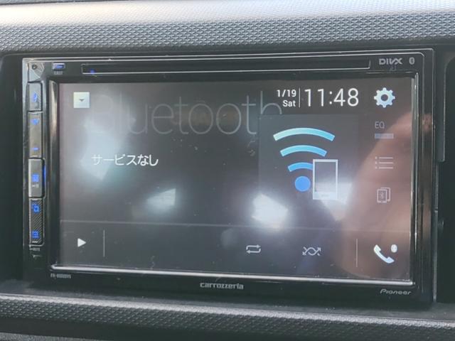 アルトワークス ベースグレード 4WD ターボ 5MT Bluetoothオーディオ Bカメラ ドラレコ ワークス専用レカロシート スマートキー プッシュスタート 純正アルミ オートエアコン オートライト Wエアバッグ ABS(4枚目)