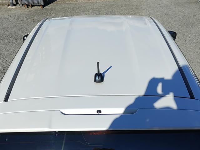 アルトワークス ベースグレード 4WD ターボ 5MT Bluetoothオーディオ Bカメラ ドラレコ ワークス専用レカロシート スマートキー プッシュスタート 純正アルミ オートエアコン オートライト Wエアバッグ ABS(16枚目)