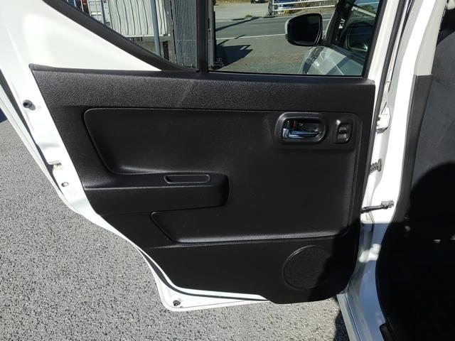 アルトワークス ベースグレード 4WD ターボ 5MT Bluetoothオーディオ Bカメラ ドラレコ ワークス専用レカロシート スマートキー プッシュスタート 純正アルミ オートエアコン オートライト Wエアバッグ ABS(23枚目)