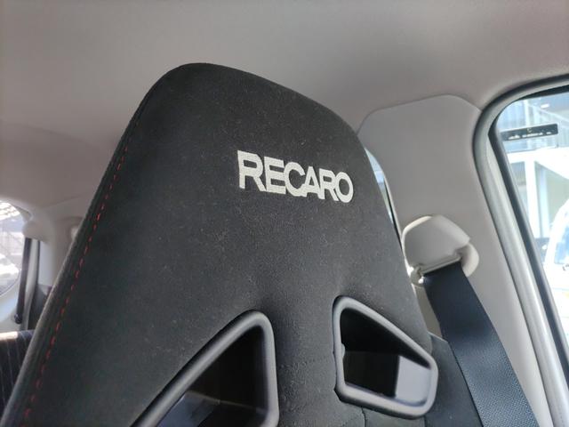 アルトワークス ベースグレード 4WD ターボ 5MT Bluetoothオーディオ Bカメラ ドラレコ ワークス専用レカロシート スマートキー プッシュスタート 純正アルミ オートエアコン オートライト Wエアバッグ ABS(37枚目)