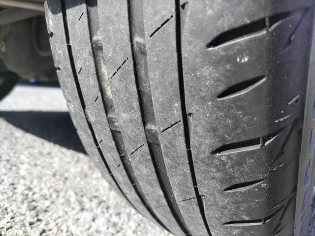 アルトワークス ベースグレード 4WD ターボ 5MT Bluetoothオーディオ Bカメラ ドラレコ ワークス専用レカロシート スマートキー プッシュスタート 純正アルミ オートエアコン オートライト Wエアバッグ ABS(56枚目)