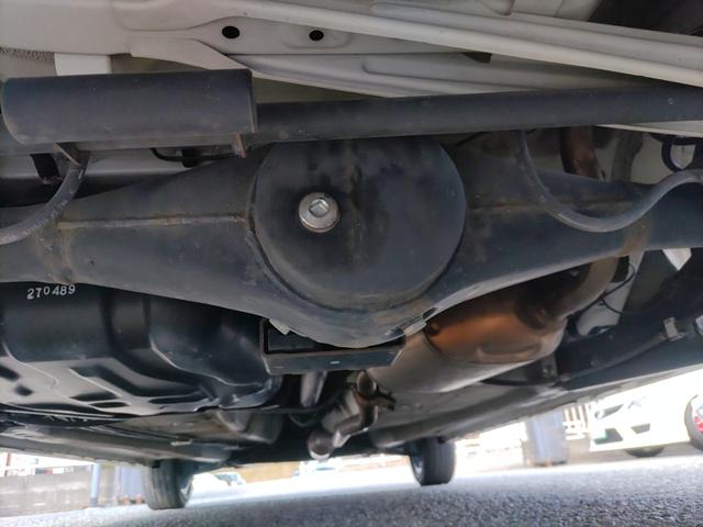 アルトワークス ベースグレード 4WD ターボ 5MT Bluetoothオーディオ Bカメラ ドラレコ ワークス専用レカロシート スマートキー プッシュスタート 純正アルミ オートエアコン オートライト Wエアバッグ ABS(60枚目)