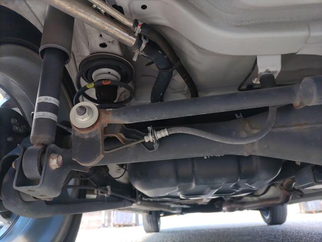 アルトワークス ベースグレード 4WD ターボ 5MT Bluetoothオーディオ Bカメラ ドラレコ ワークス専用レカロシート スマートキー プッシュスタート 純正アルミ オートエアコン オートライト Wエアバッグ ABS(61枚目)