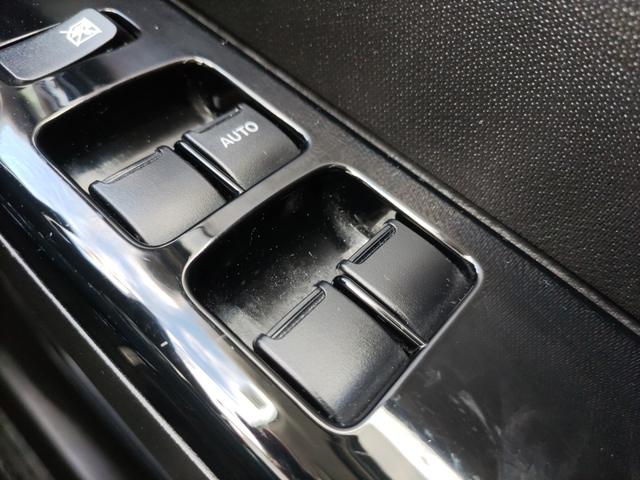 アルトワークス ベースグレード 4WD ターボ 5MT Bluetoothオーディオ Bカメラ ドラレコ ワークス専用レカロシート スマートキー プッシュスタート 純正アルミ オートエアコン オートライト Wエアバッグ ABS(68枚目)