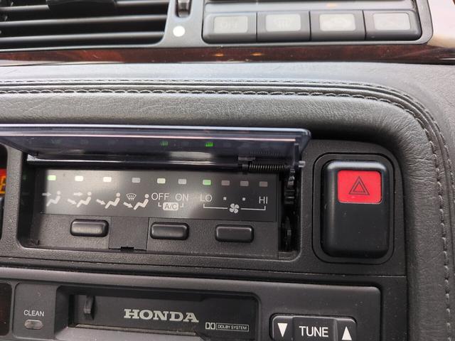 �I�[�g�G�A�R��