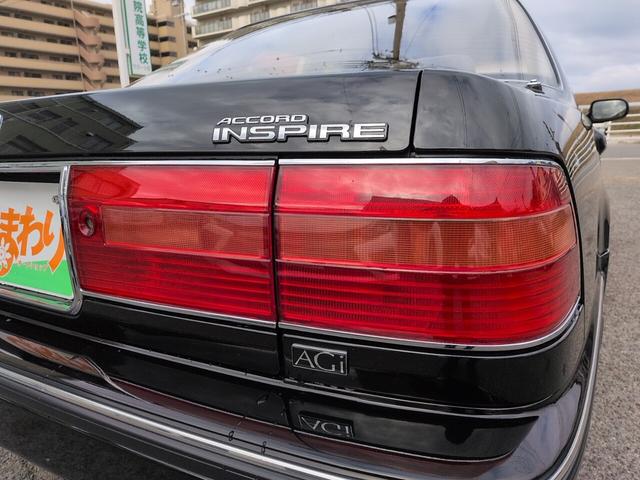 �E���A�e�[�������Y