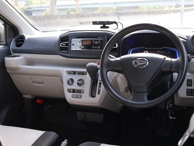 ミライース X SAIII ・スマートアシストIII・衝突回避支援ブレーキ・オートハイビーム・誤発進抑制機能・車線逸脱警報・コーナーセンサー・アイドリングストップ・LEDヘッドライト・キーレス・フロアマット・バイザー・エアコン(3枚目)