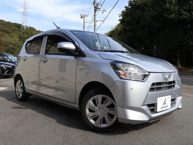 ミライース X SAIII ・スマートアシストIII・衝突回避支援ブレーキ・オートハイビーム・誤発進抑制機能・車線逸脱警報・コーナーセンサー・アイドリングストップ・LEDヘッドライト・キーレス・フロアマット・バイザー・エアコン(4枚目)